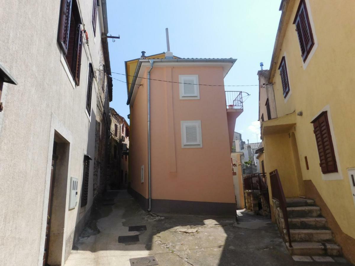 Studio Apartman Old Town Novi Vinodolski Kültér fotó