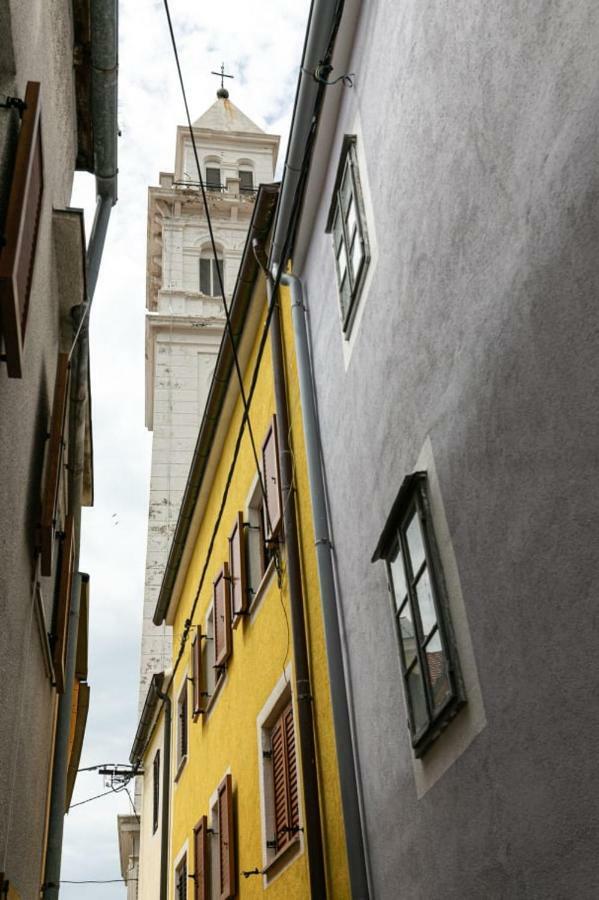 Studio Apartman Old Town Novi Vinodolski Kültér fotó