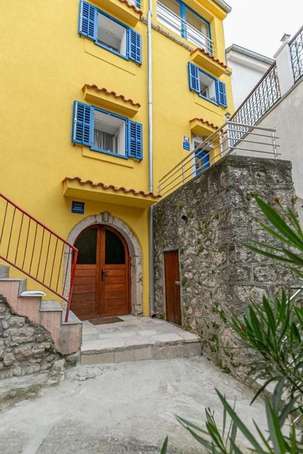 Studio Apartman Old Town Novi Vinodolski Kültér fotó